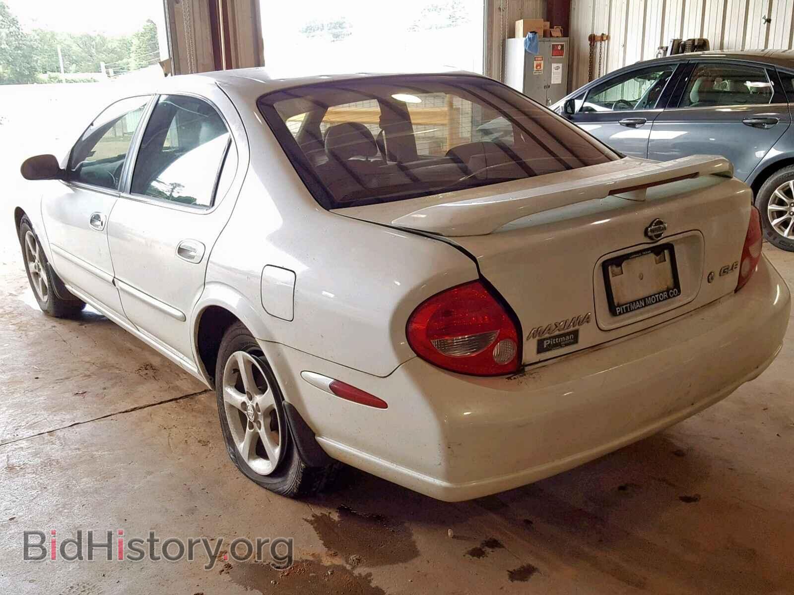 2000 NISSAN MAXIMA - VIN: JN1CA31D2YT556174 - Фото 3