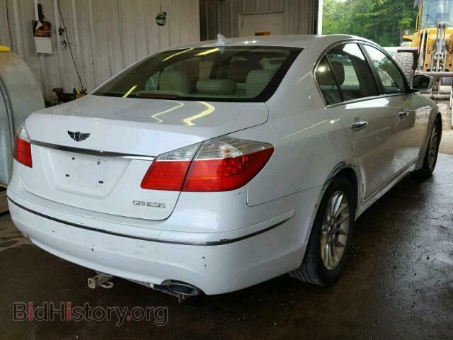 2011 HYUNDAI GENESIS - VIN: KMHGC4DE0BU136929 - Фото 4
