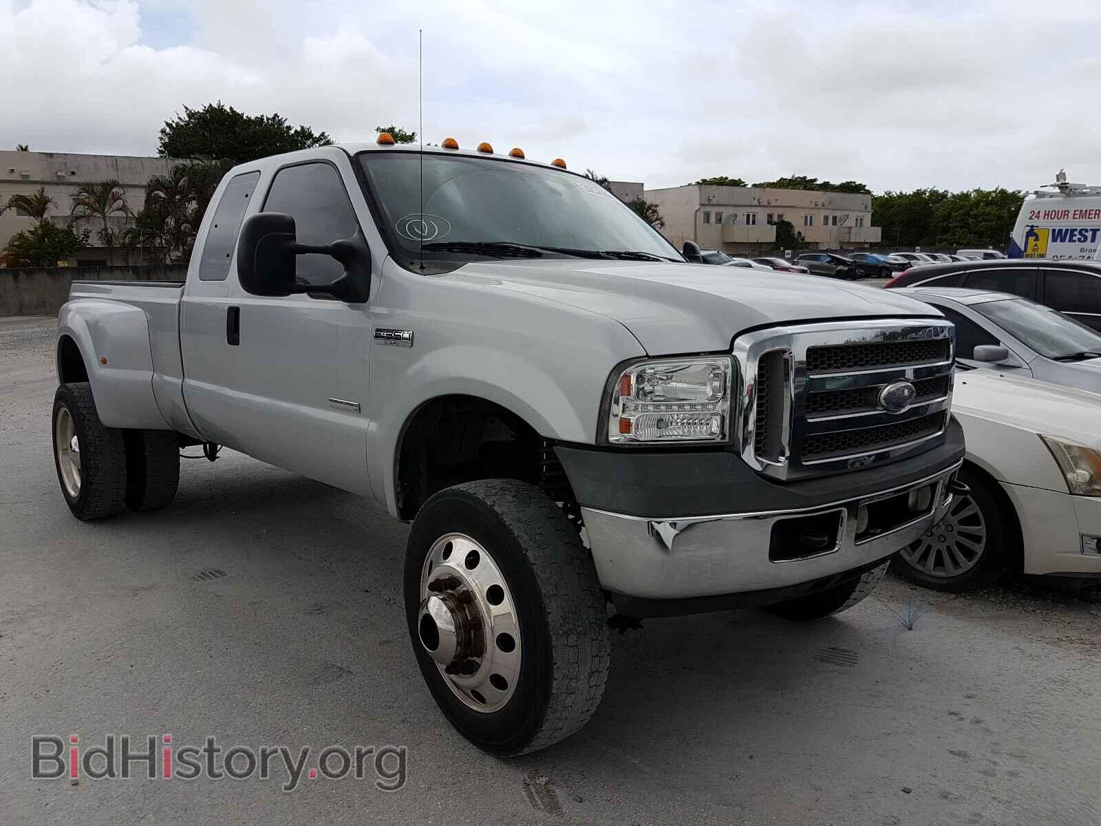 Фотография 1FTWX33P96EA44557 - FORD F350 2006