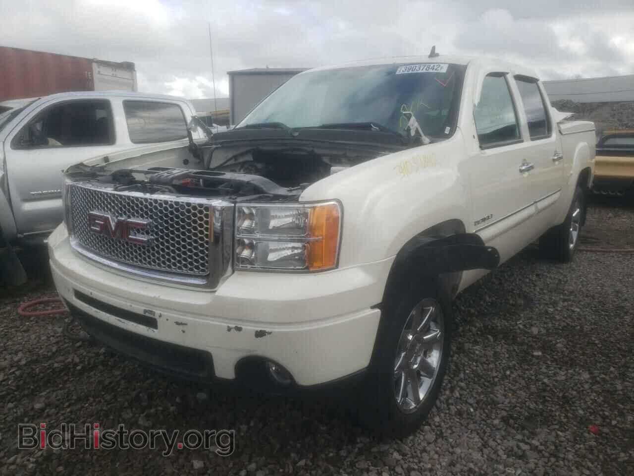 2013 GMC SIERRA - VIN: 3GTP2XE22DG236081 - Фото 2