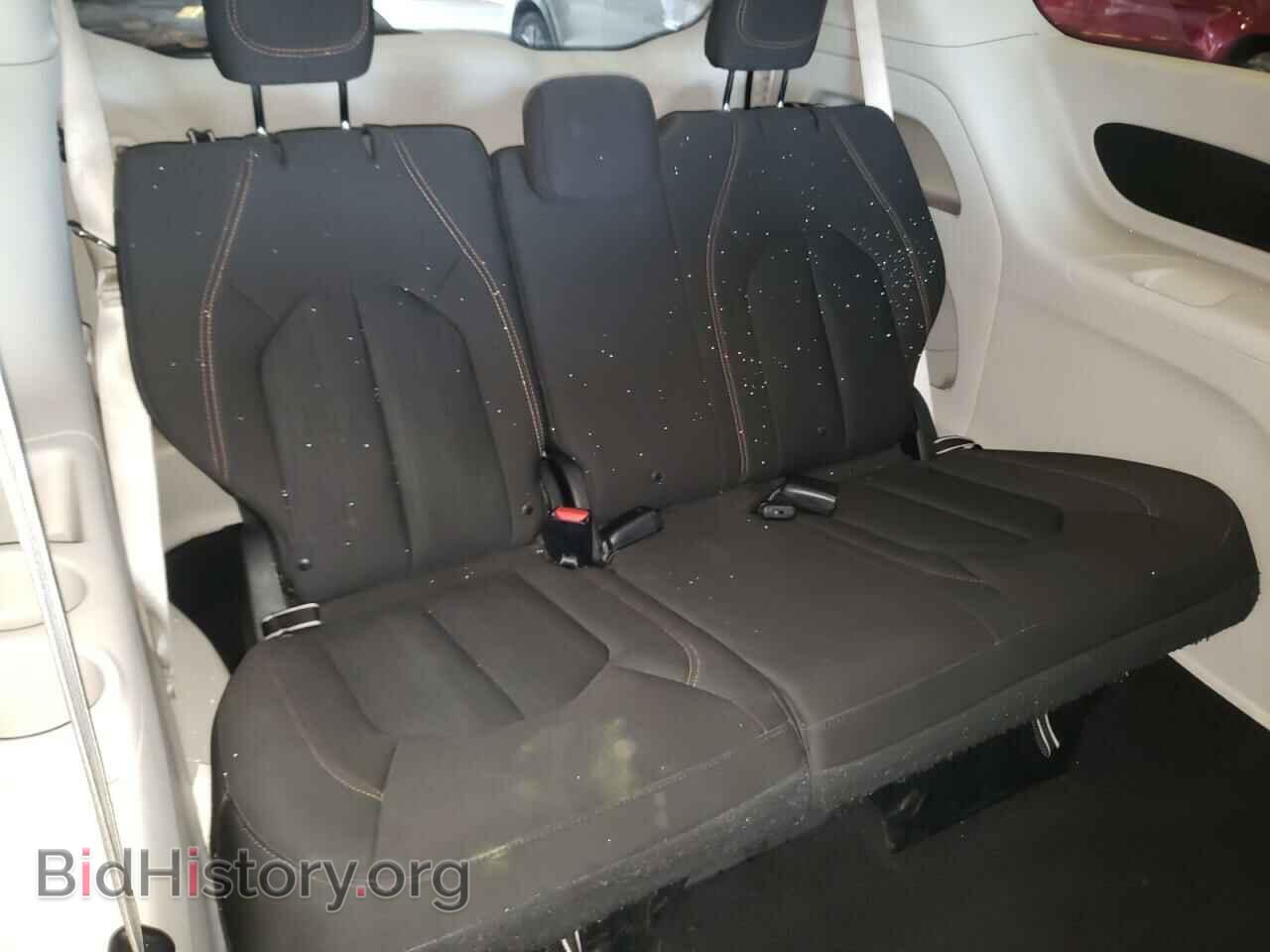 2018 CHRYSLER PACIFICA - VIN: 2C4RC1FG8JR278693 - Фото 9