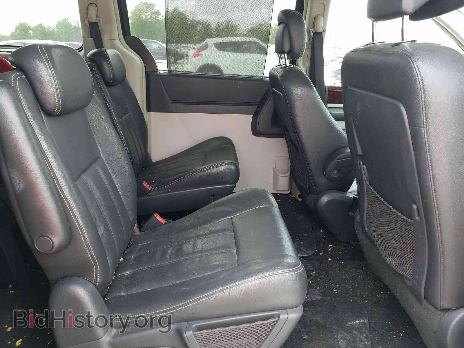 2010 CHRYSLER MINIVAN - VIN: 2A4RR8D19AR421781 - Фото 6