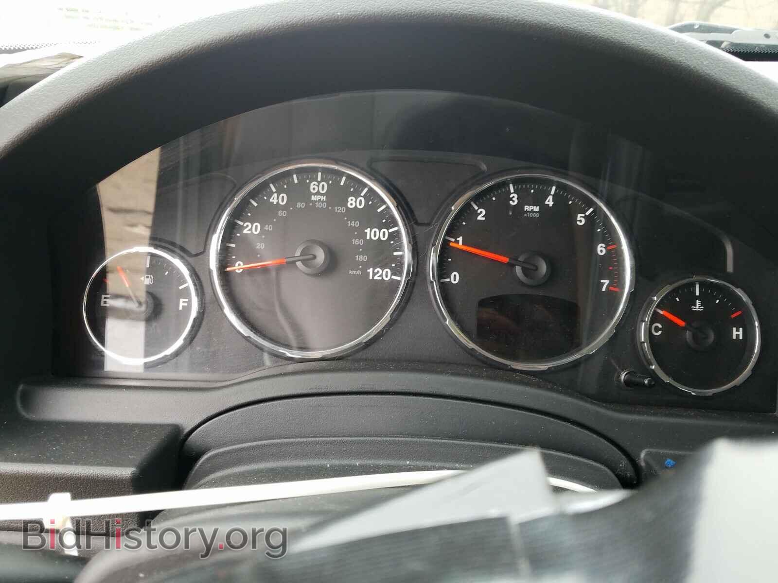 2010 JEEP LIBERTY - VIN: 1J4PN2GK4AW136370 - Фото 8
