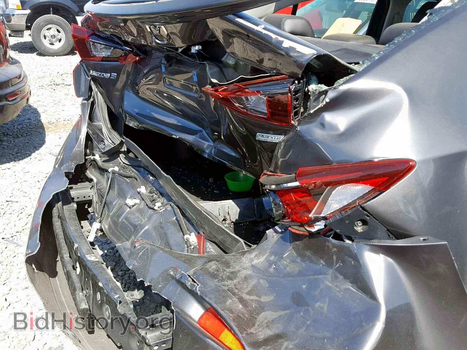 2018 MAZDA 3 - VIN: 3MZBN1V39JM185485 - Фото 9