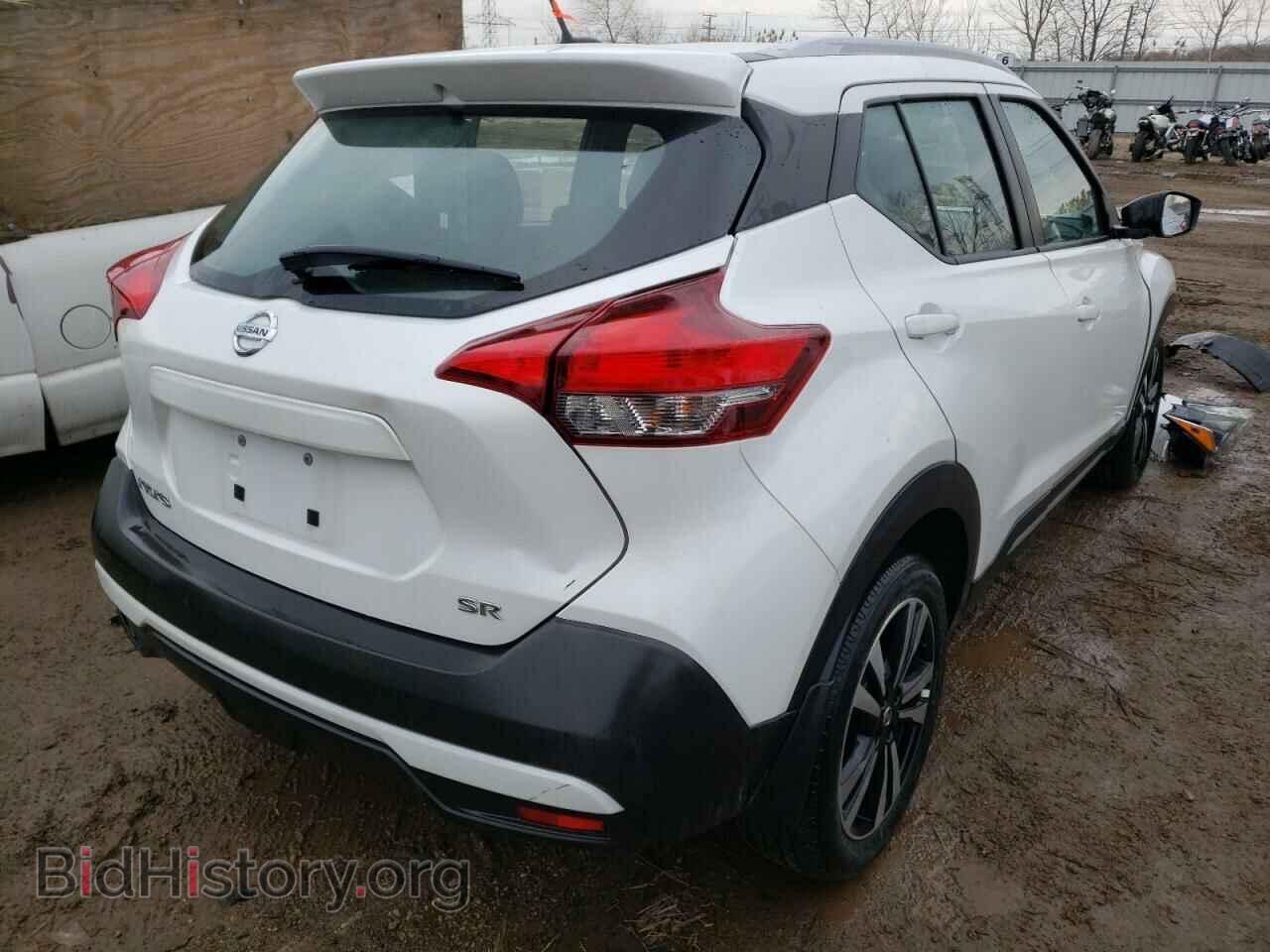 2019 NISSAN KICKS - VIN: 3N1CP5CU3KL545266 - Фото 4