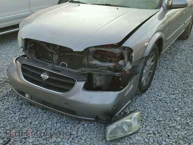 2000 NISSAN MAXIMA - VIN: JN1CA31AXYT201405 - Photo 9