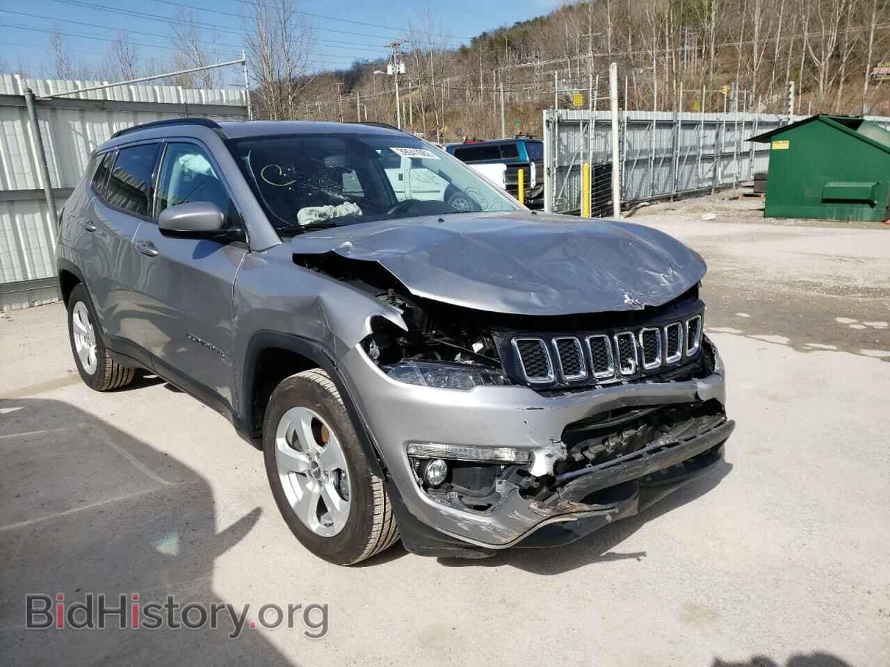Photo 3C4NJCBB3KT735919 - JEEP COMPASS 2019