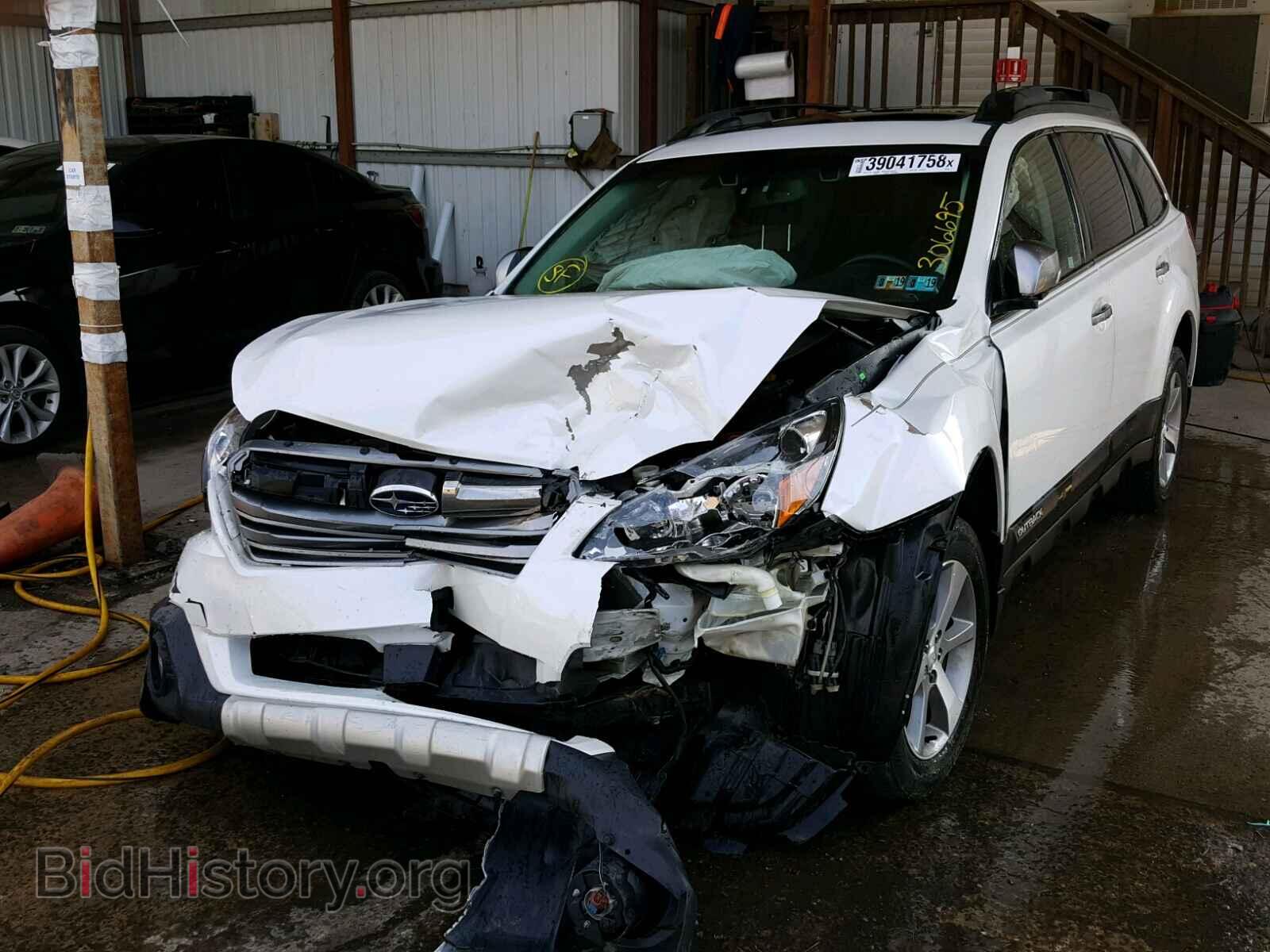 2014 SUBARU OUTBACK - VIN: 4S4BRBPC6E3306695 - Photo 2