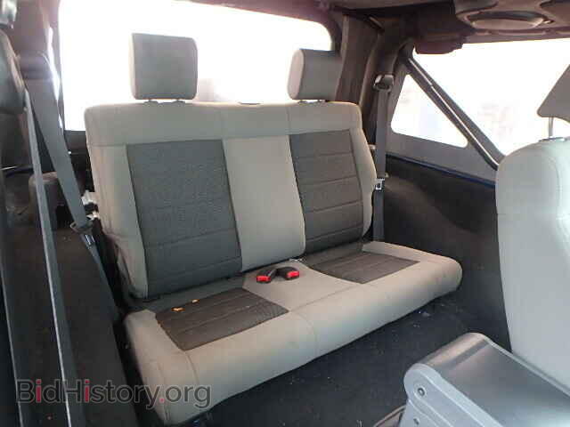 2010 JEEP WRANGLER - VIN: 1J4AA2D1XAL213936 - Фото 6
