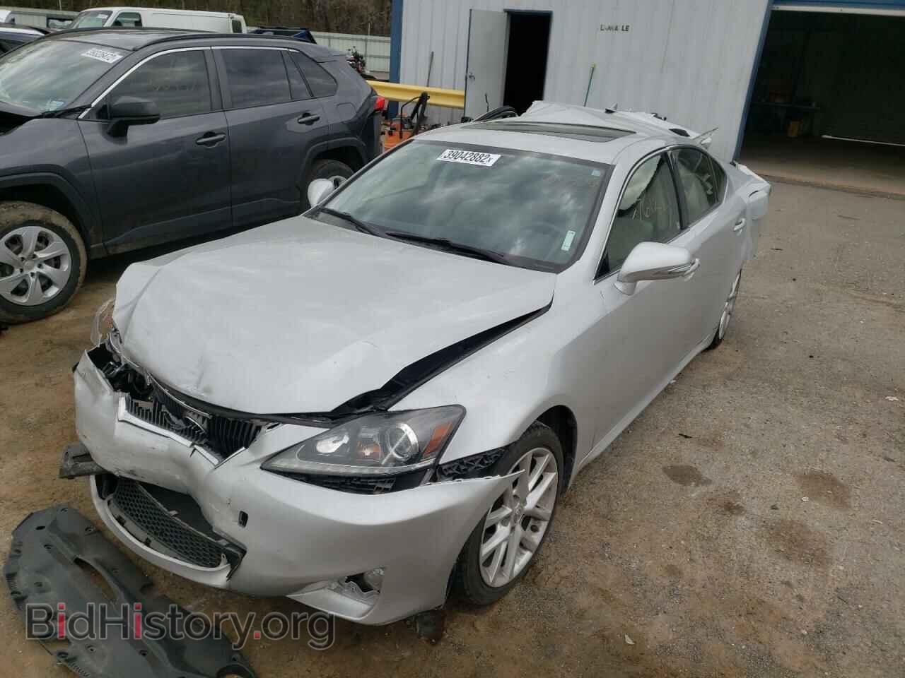 2012 LEXUS IS - VIN: JTHCF5C25C5060500 - Фото 2