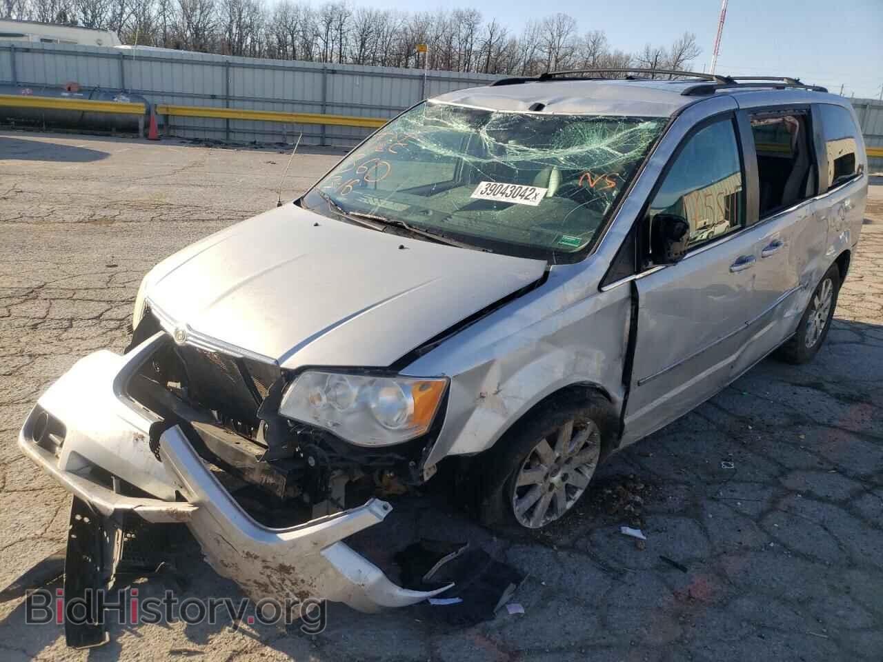 2010 CHRYSLER MINIVAN - VIN: 2A4RR5D13AR126531 - Photo 2