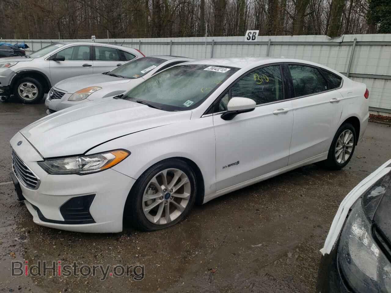 Фотография 3FA6P0LU2KR192731 - FORD FUSION 2019