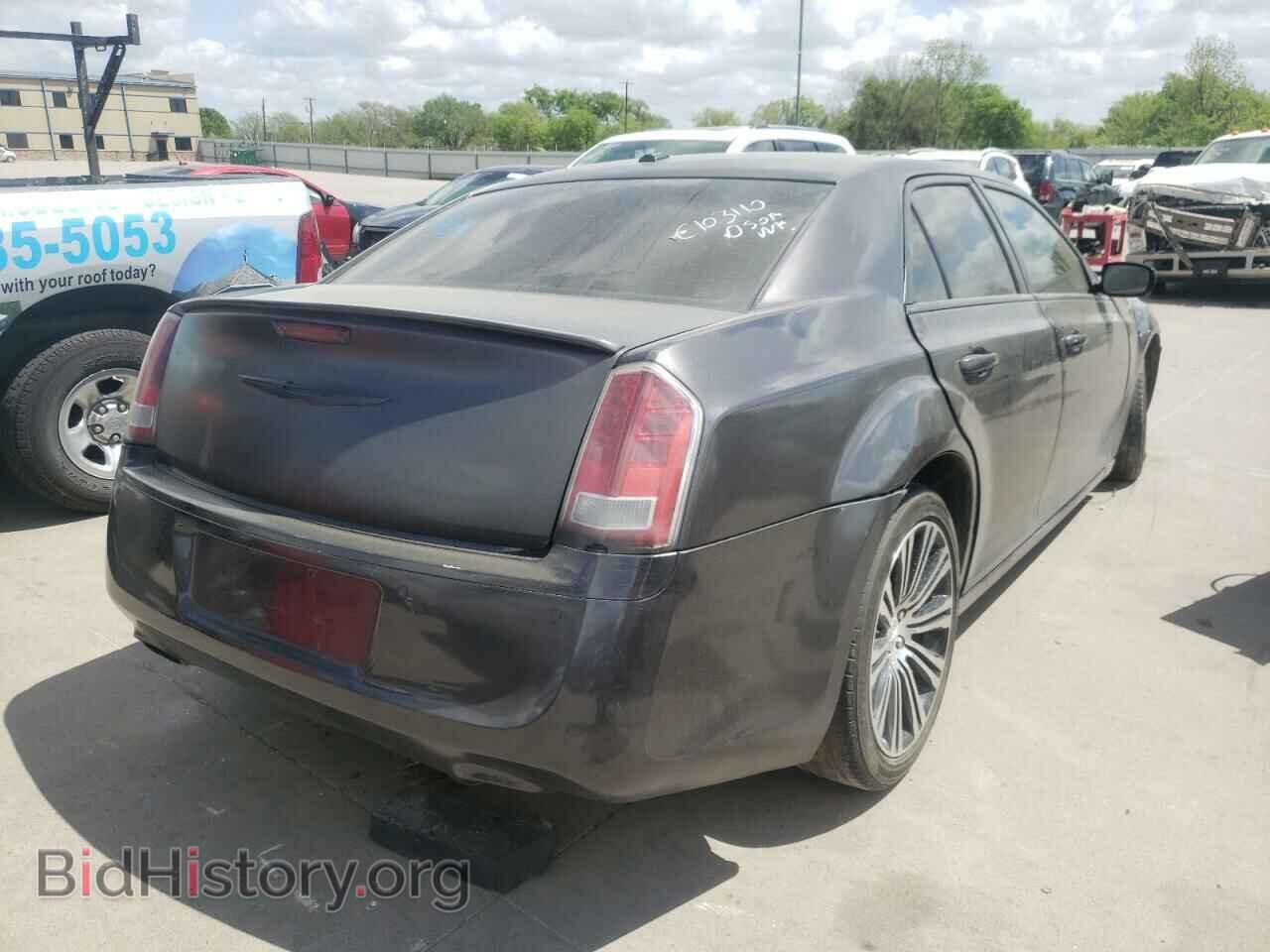 2014 CHRYSLER 300 - VIN: 2C3CCABG4EH157400 - Фото 4