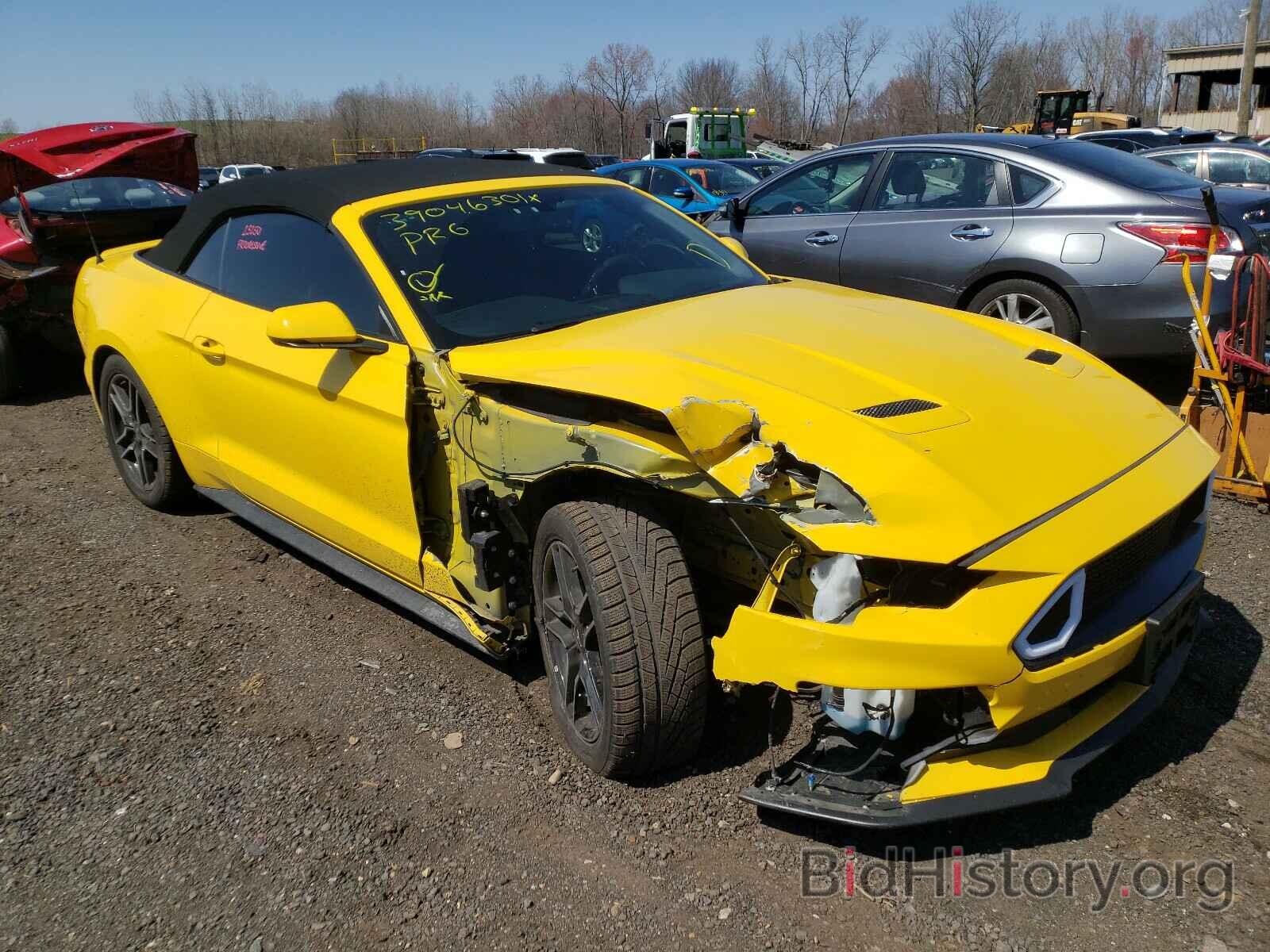 Photo 1FATP8UH9J5143238 - FORD MUSTANG 2018