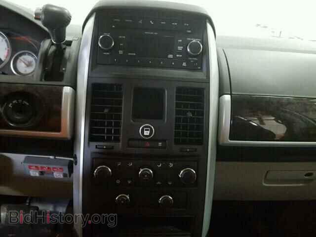 2010 DODGE CARAVAN - VIN: 2D4RN5D16AR172925 - Photo 9