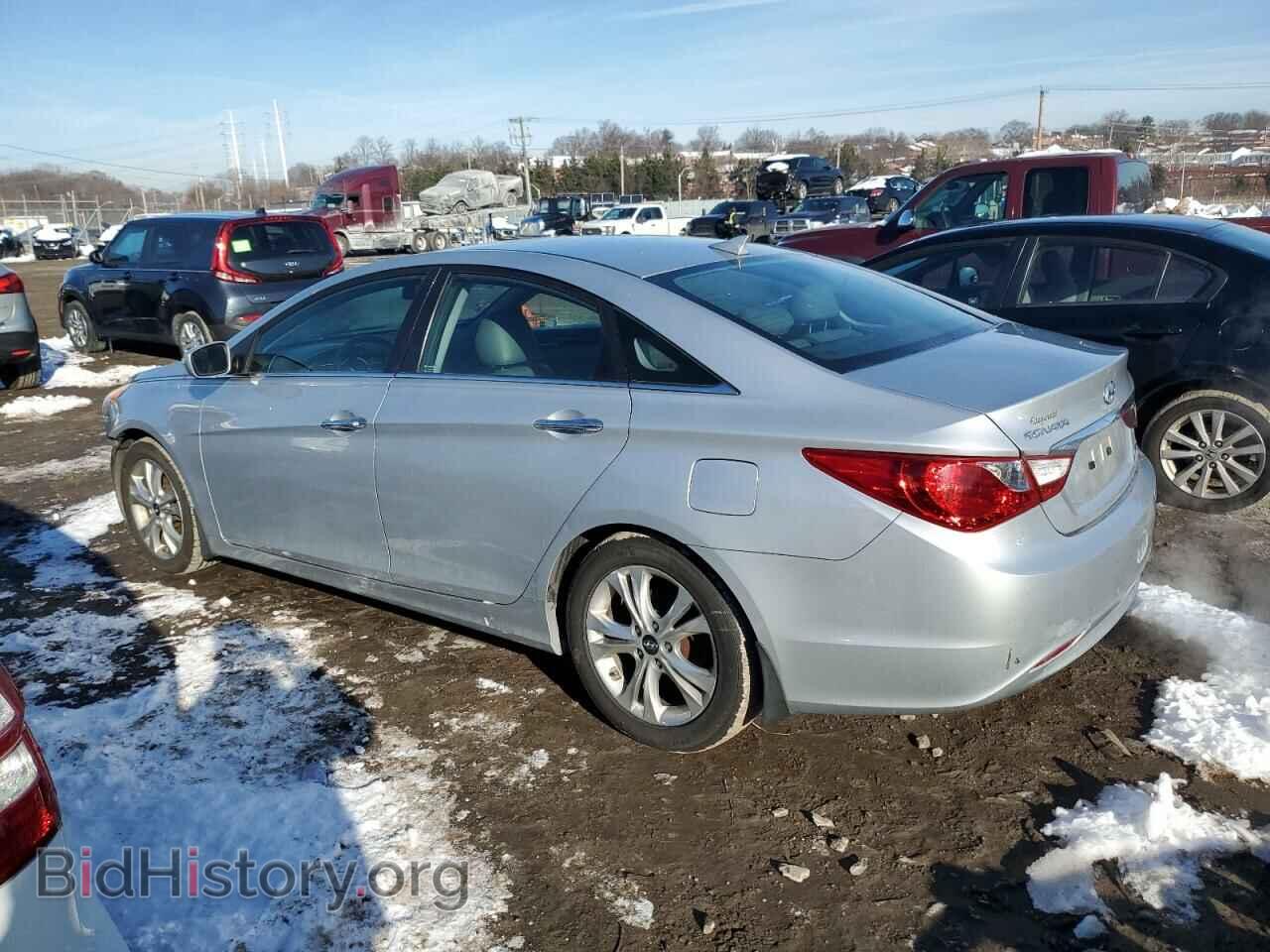 2013 HYUNDAI SONATA - VIN: 5NPEC4AC2DH538513 - Фото 2