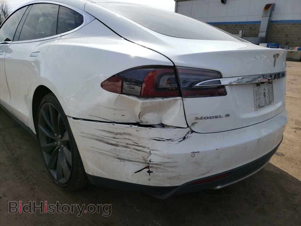 2014 TESLA MODEL S - VIN: 5YJSA1H11EFP34759 - Фото 9