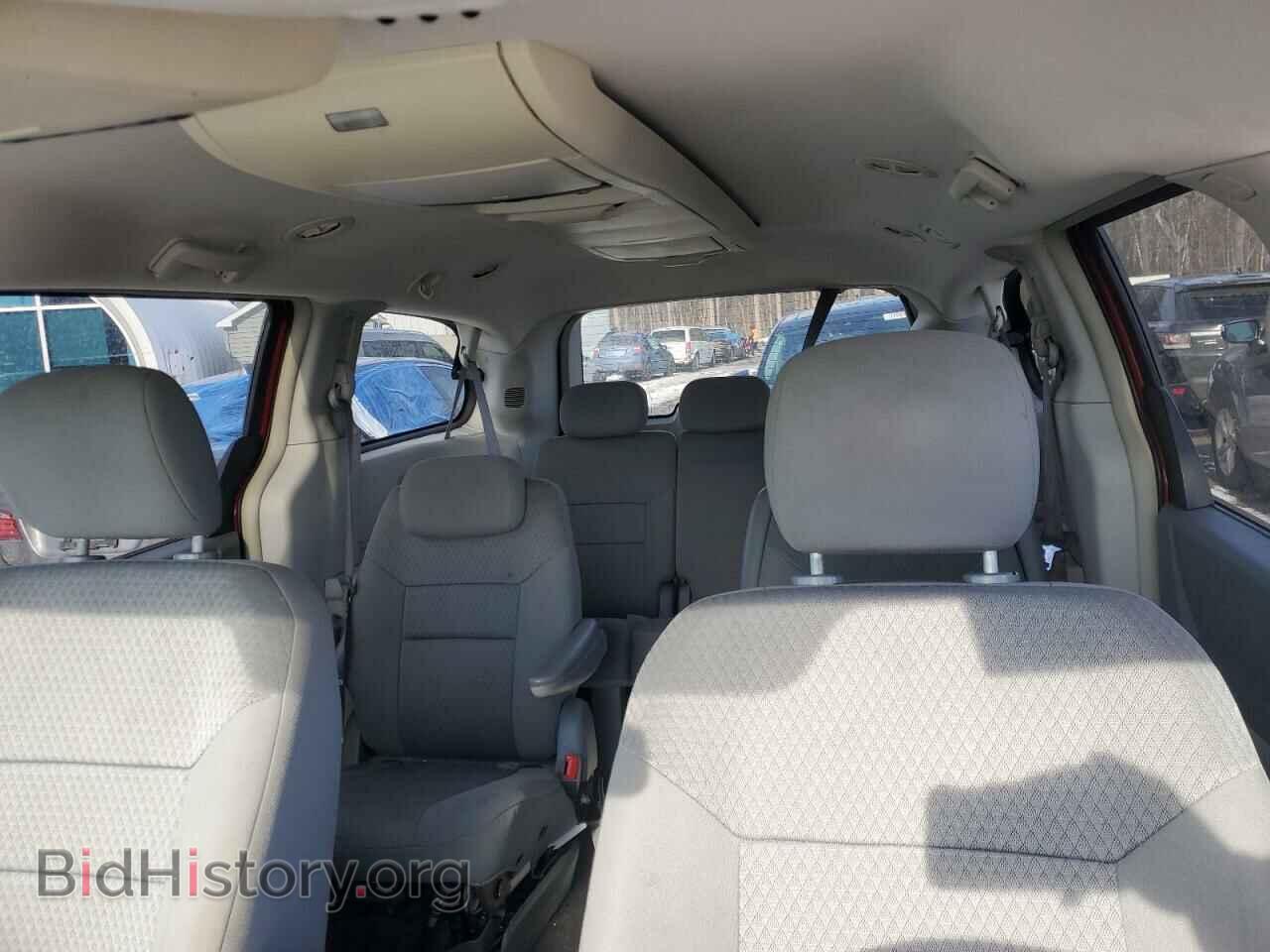 2008 CHRYSLER MINIVAN - VIN: 2A8HR54PX8R736743 - Фото 10