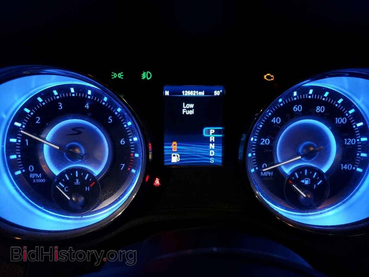 2014 CHRYSLER 300 - VIN: 2C3CCABG9EH238439 - Фото 9