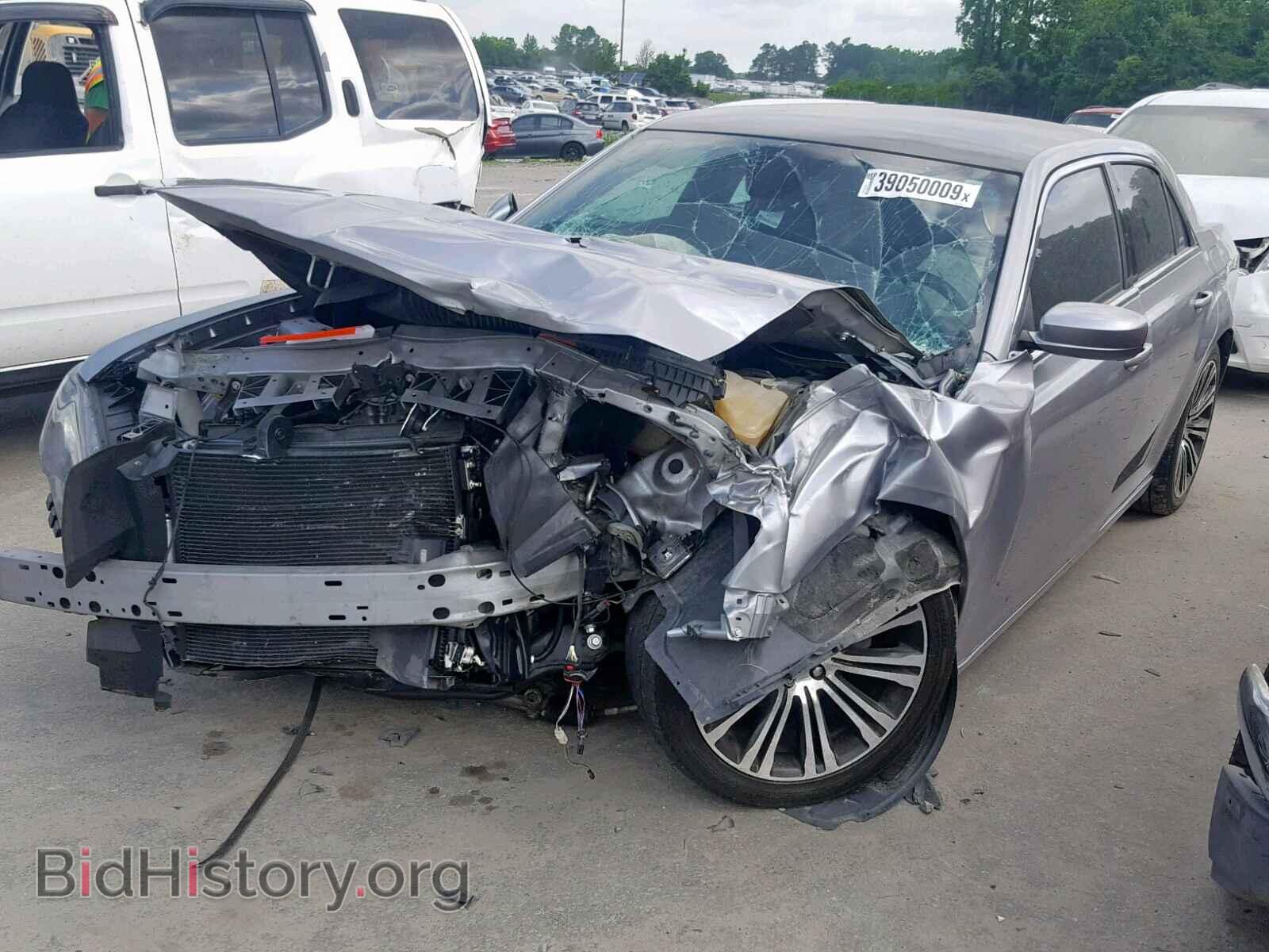 2014 CHRYSLER 300 - VIN: 2C3CCABG4EH103210 - Фото 2