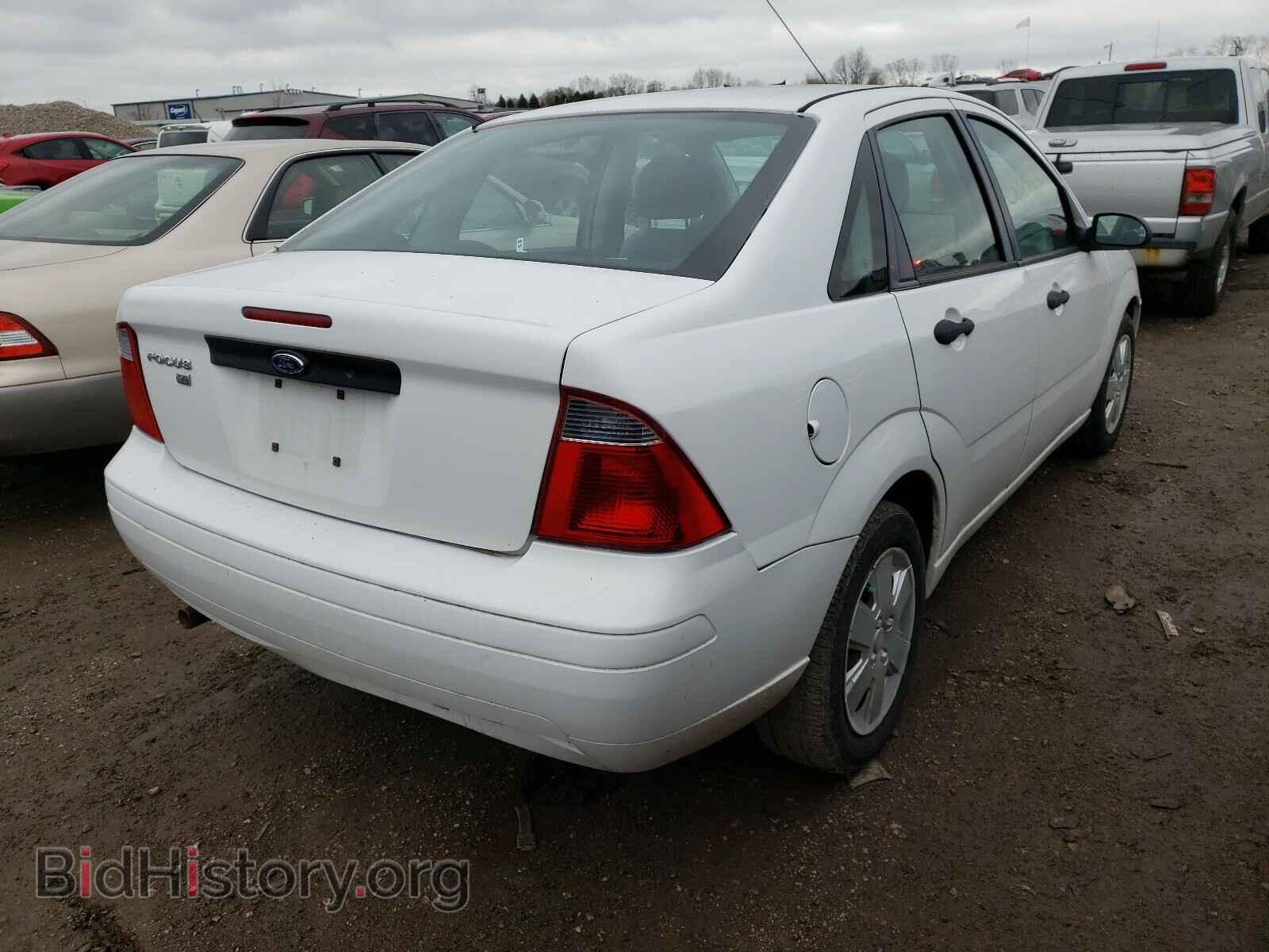 2007 FORD FOCUS - VIN: 1FAFP34N47W290799 - Фото 4