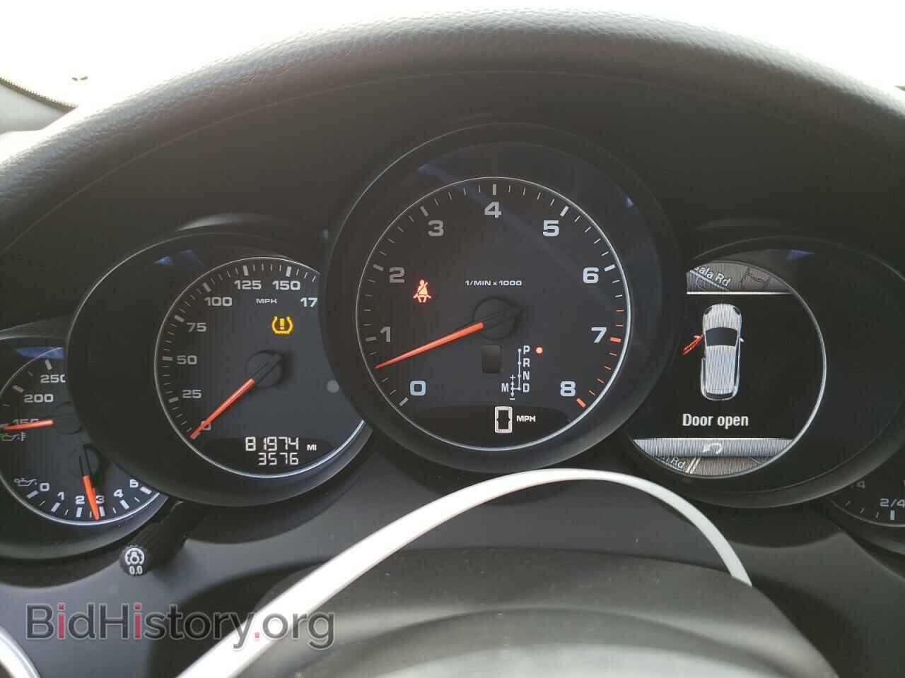 2016 PORSCHE CAYENNE - VIN: WP1AA2A20GKA15947 - Фото 9