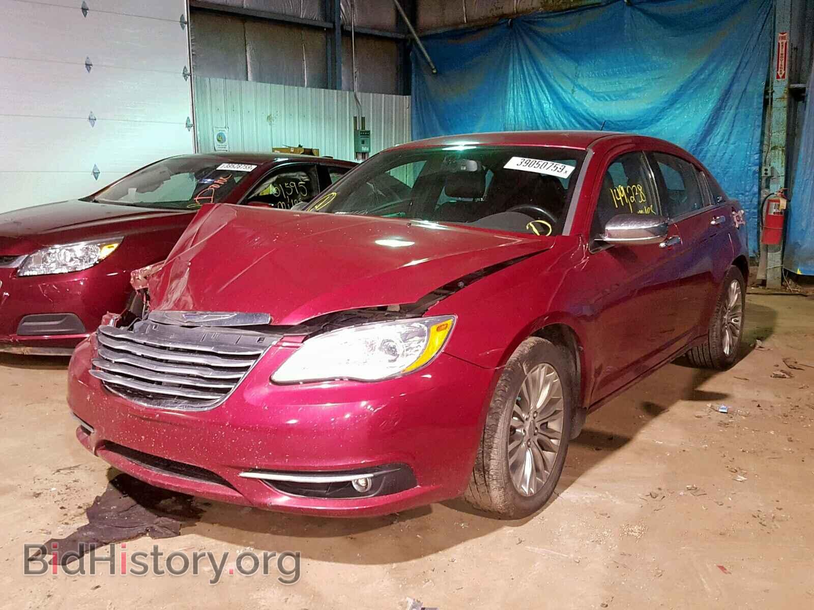 2012 CHRYSLER 200 - VIN: 1C3CCBCB7CN304905 - Фото 2