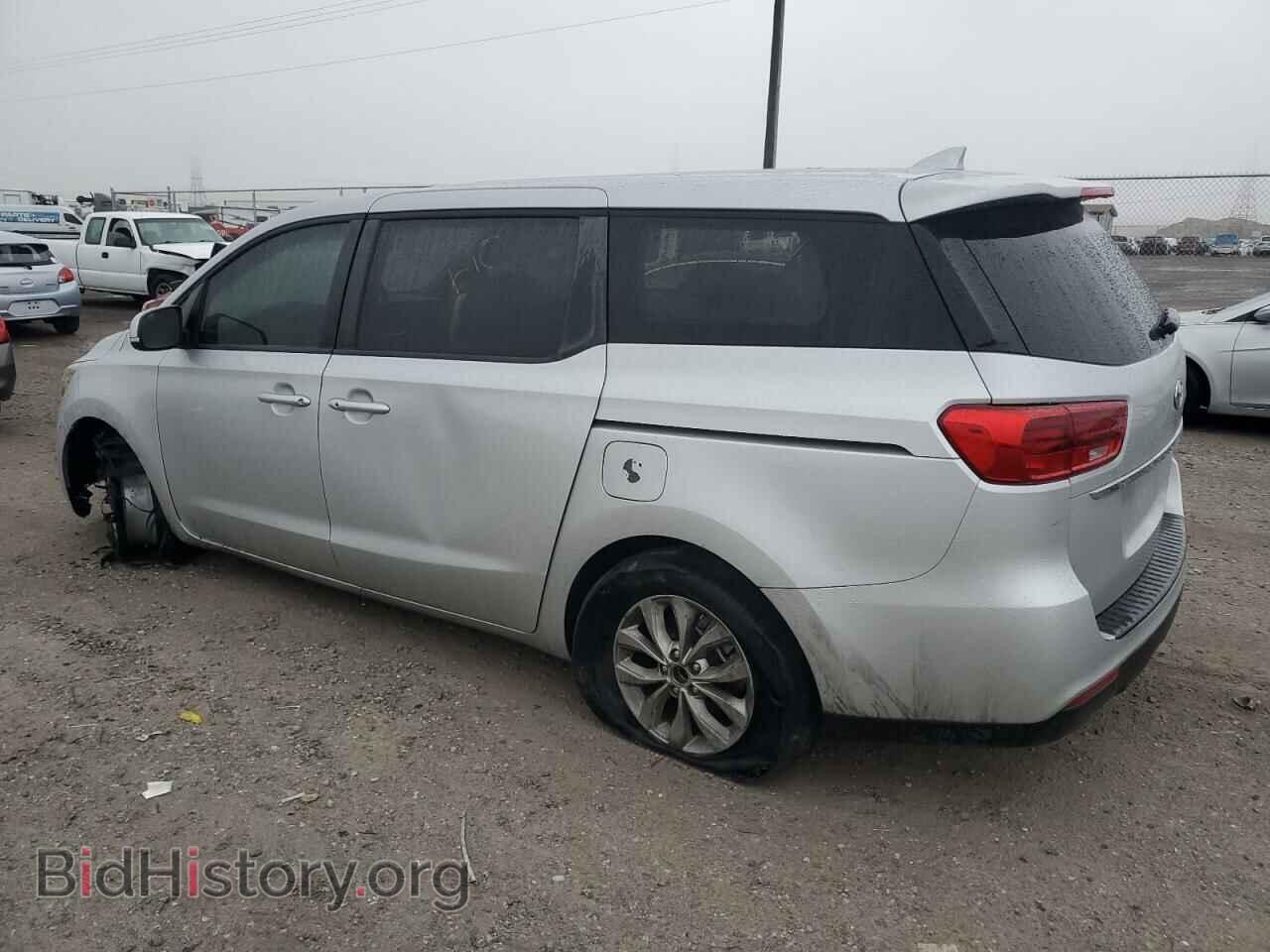 2020 KIA All Models - VIN: KNDMB5C17L6620889 - Фото 2
