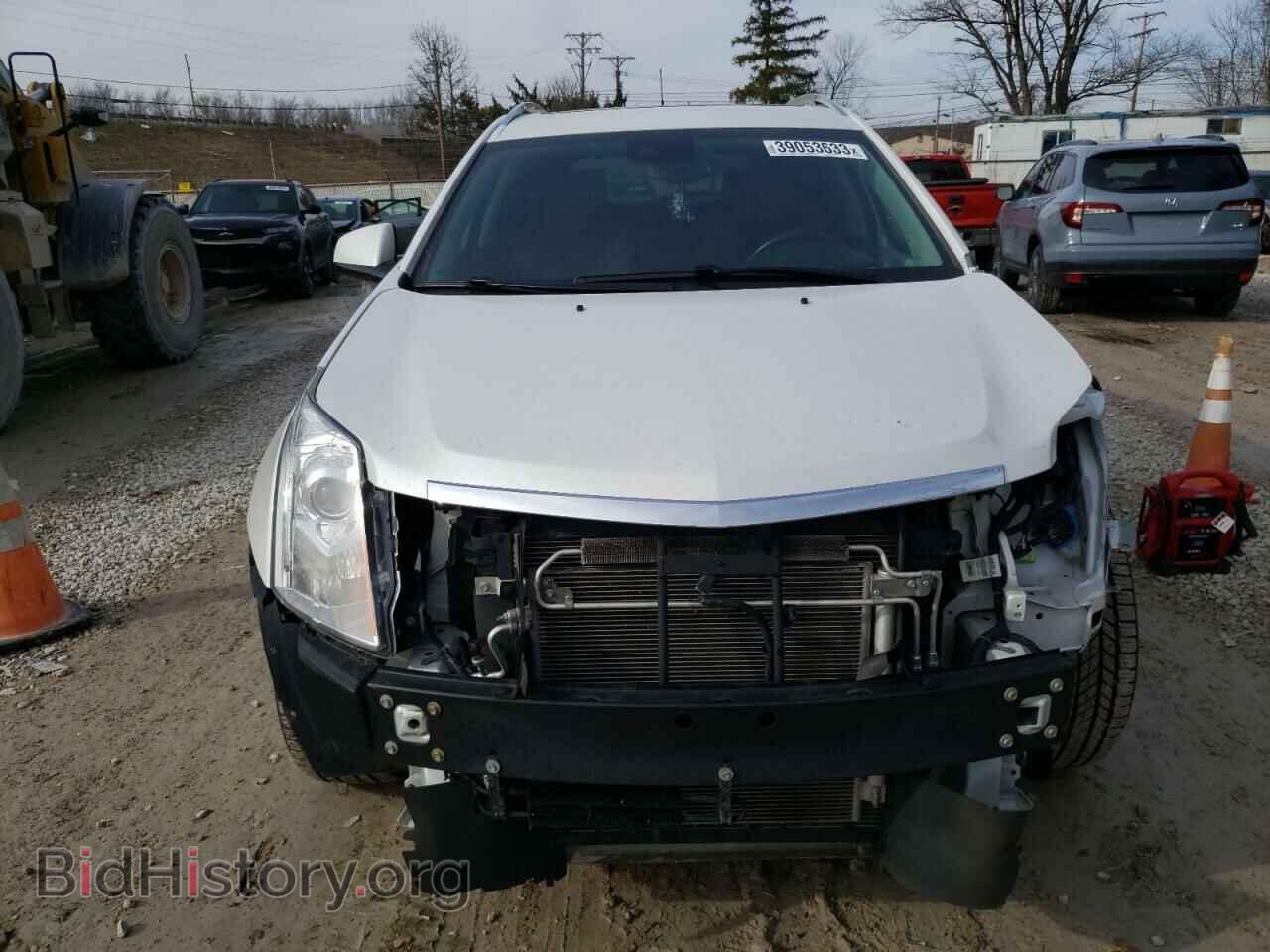 2014 CADILLAC SRX - VIN: 3GYFNDE3XES526653 - Фото 5