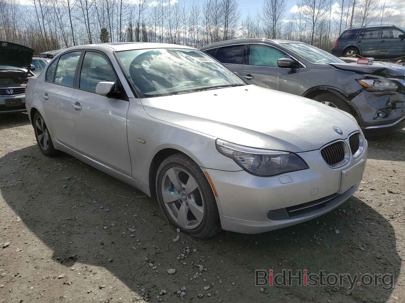 Photo WBANV13578CZ51923 - BMW 5 SERIES 2008