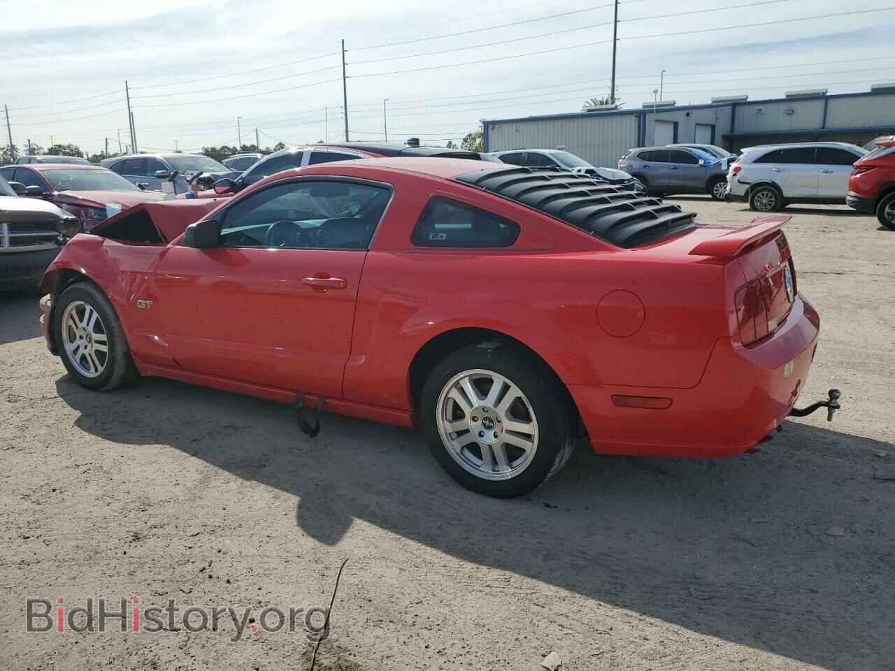 2007 FORD MUSTANG - VIN: 1ZVFT82H575256745 - Фото 2
