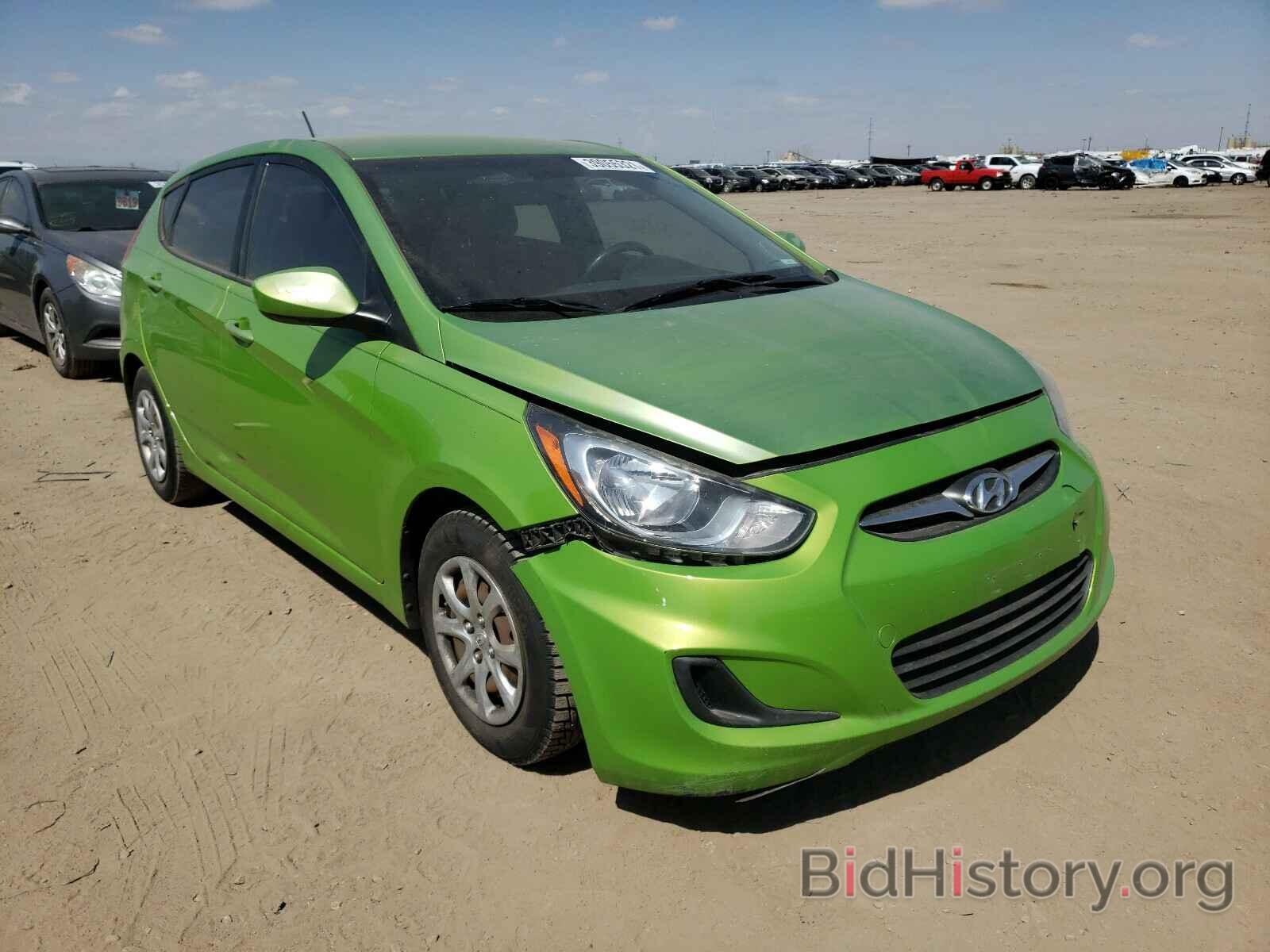 Фотография KMHCT5AE3DU084434 - HYUNDAI ACCENT 2013