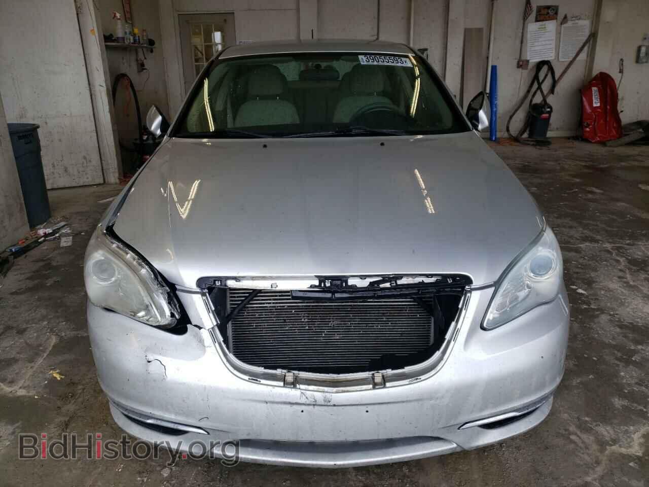 2012 CHRYSLER 200 - VIN: 1C3CCBAG6CN228382 - Фото 5