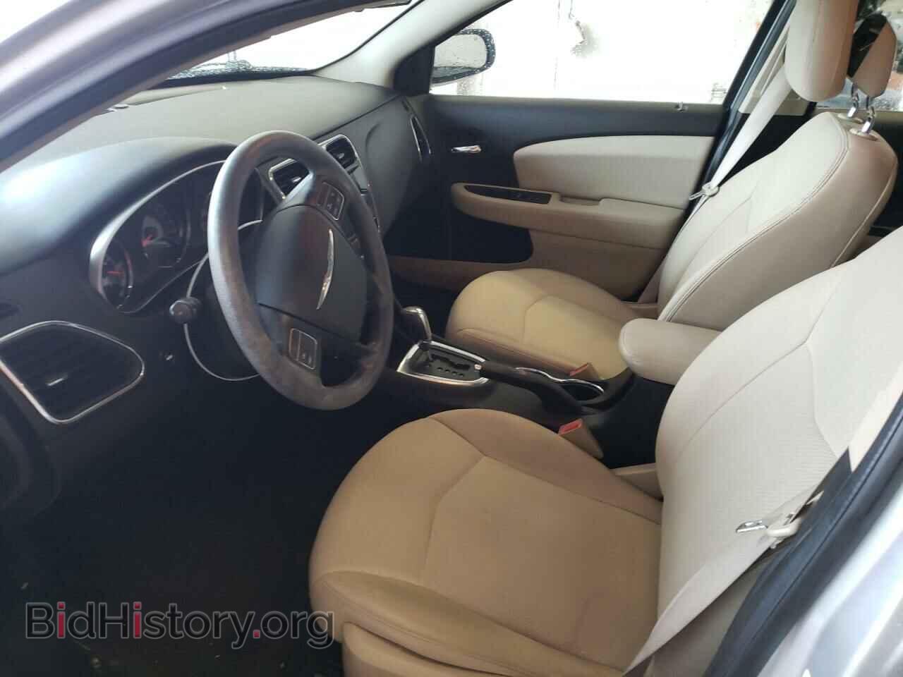 2012 CHRYSLER 200 - VIN: 1C3CCBAG6CN228382 - Фото 7