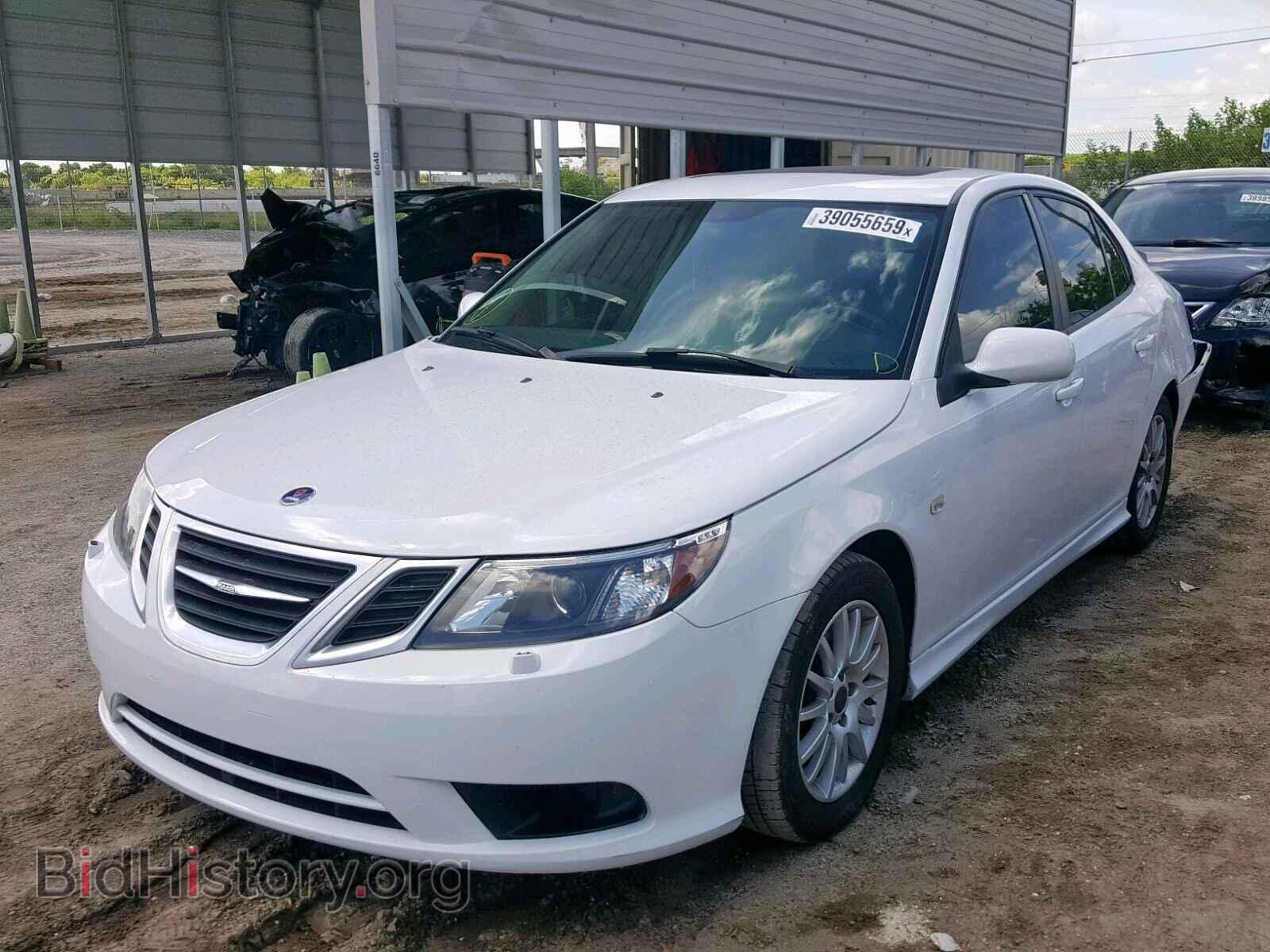 2011 SAAB 9 3 - VIN: YS3FA4CY6B1302351 - Фото 2