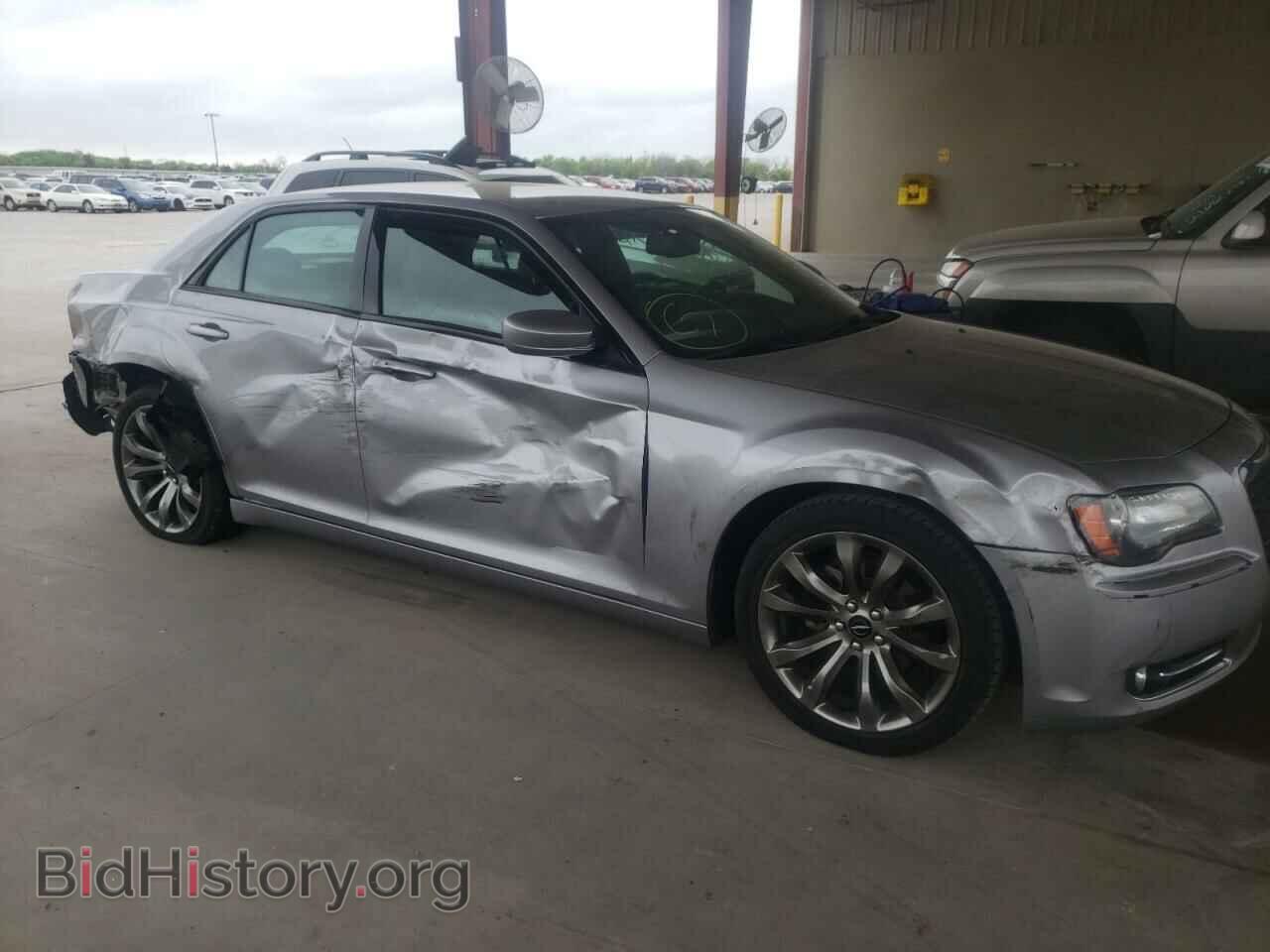 2014 CHRYSLER 300 - VIN: 2C3CCABG9EH228977 - Фото 9