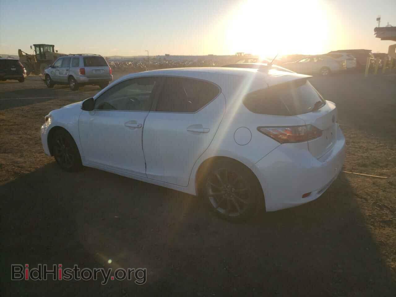 2013 LEXUS CT 200 - VIN: JTHKD5BH3D2170455 - Фото 2
