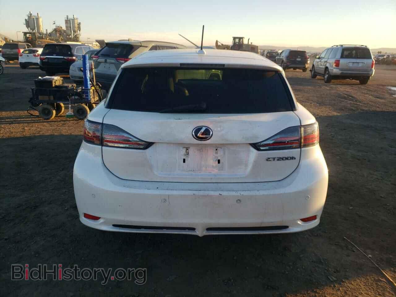 2013 LEXUS CT 200 - VIN: JTHKD5BH3D2170455 - Фото 6