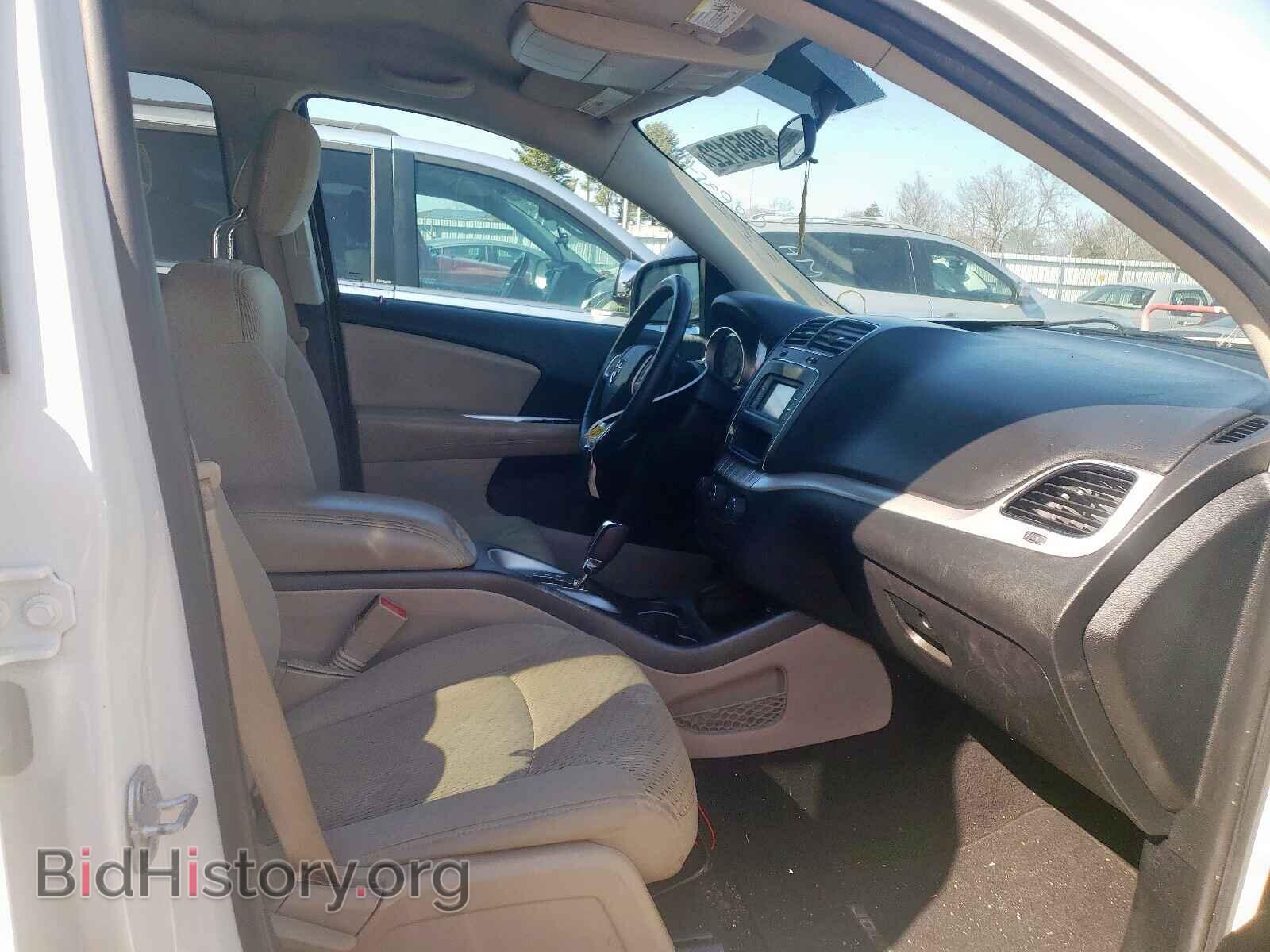2017 DODGE JOURNEY - VIN: 3C4PDCAB3HT590200 - Фото 5