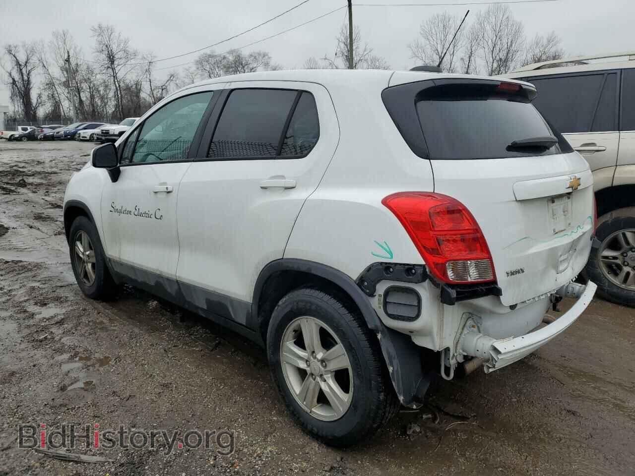 2020 CHEVROLET TRAX - VIN: KL7CJKSB4LB318312 - Фото 2