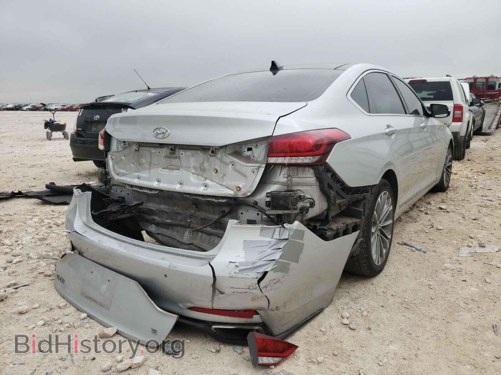 2015 HYUNDAI GENESIS - VIN: KMHGN4JE8FU067637 - Фото 4