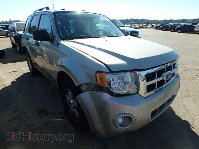Photo 1FMCU0D77BKA57050 - FORD ESCAPE 2011