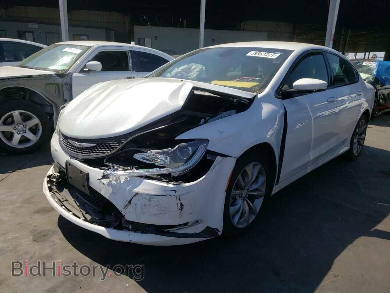 2016 CHRYSLER 200 - VIN: 1C3CCCBB6GN173933 - Photo 2