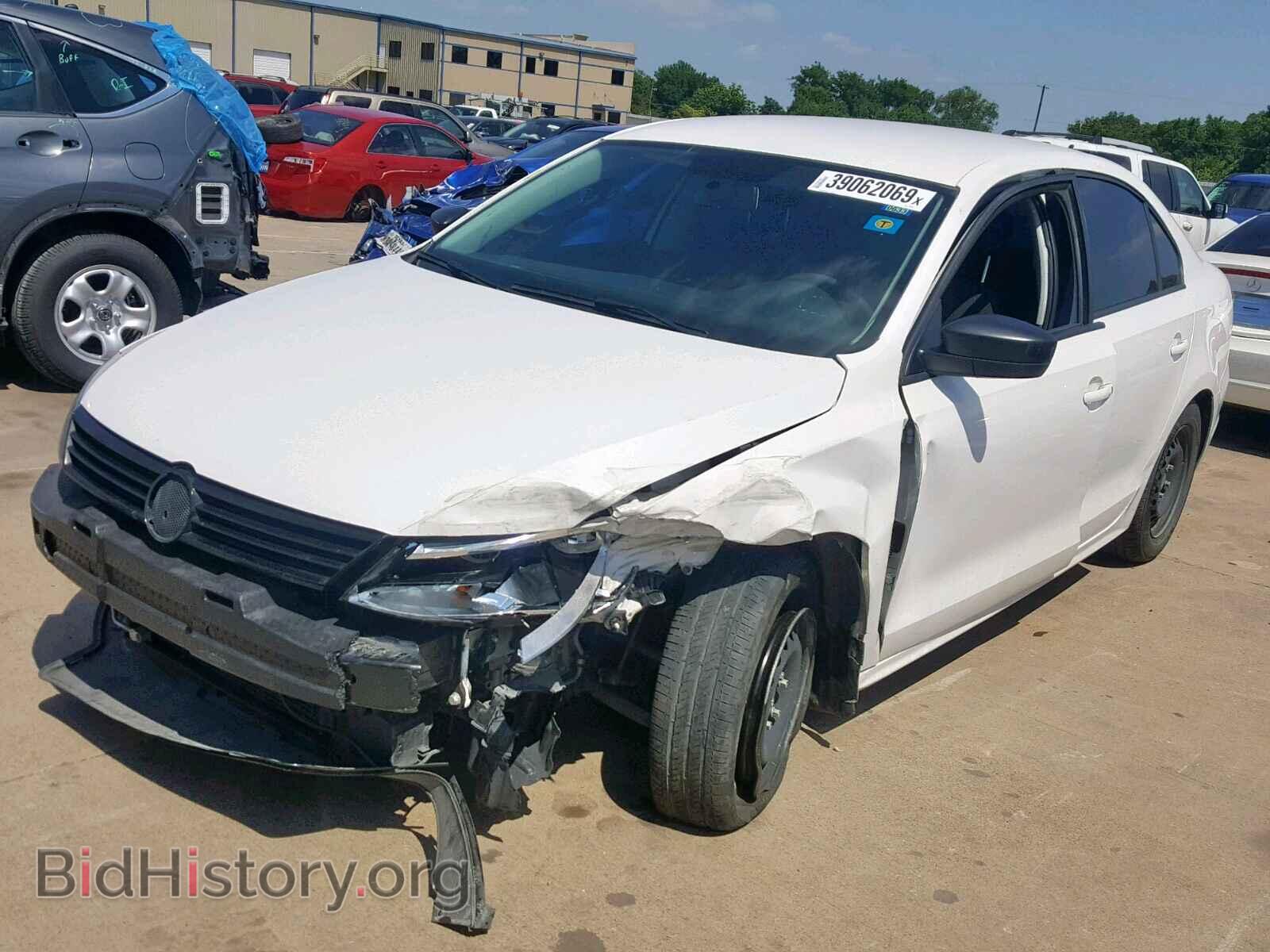2014 VOLKSWAGEN JETTA - VIN: 3VW2K7AJ4EM384949 - Фото 2