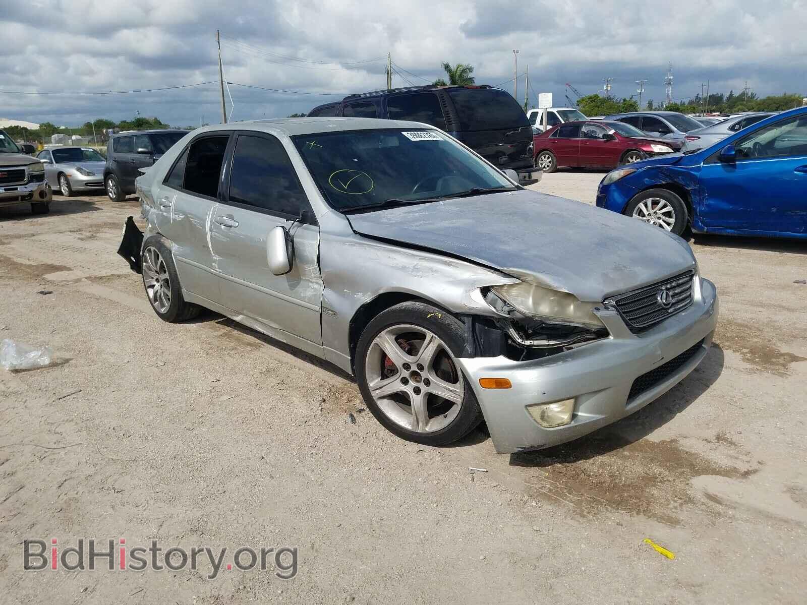 Photo JTHBD182110019956 - LEXUS IS 2001