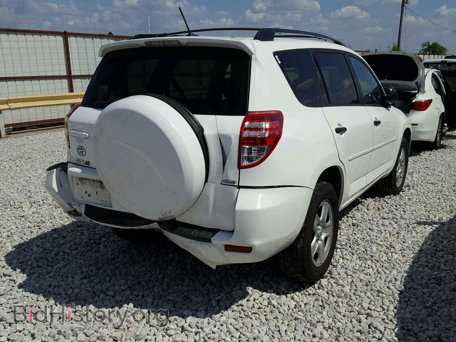 2011 TOYOTA RAV4 - VIN: 2T3BF4DV0BW084128 - Фото 4