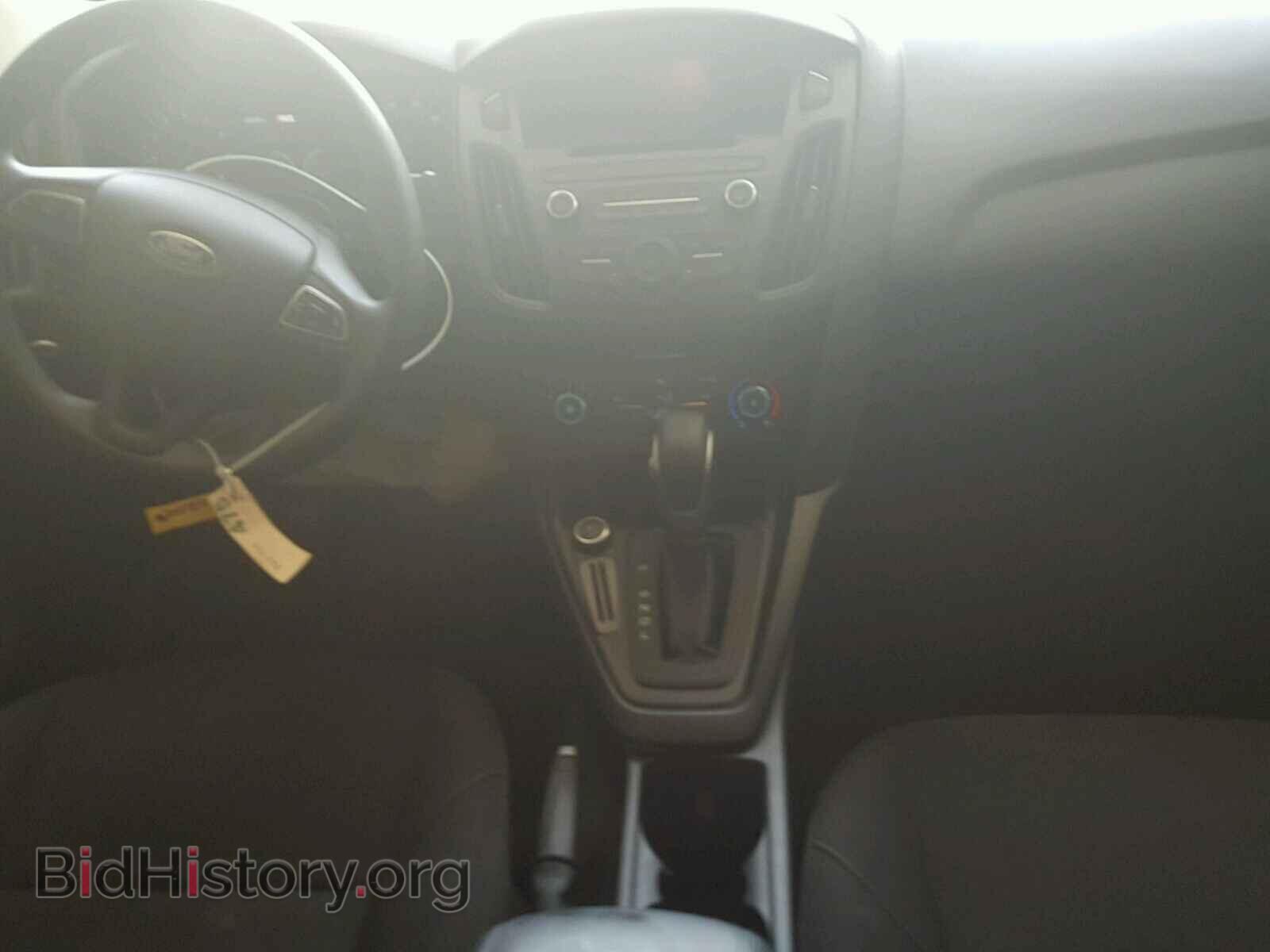2017 FORD FOCUS - VIN: 1FADP3F22HL204919 - Фото 9
