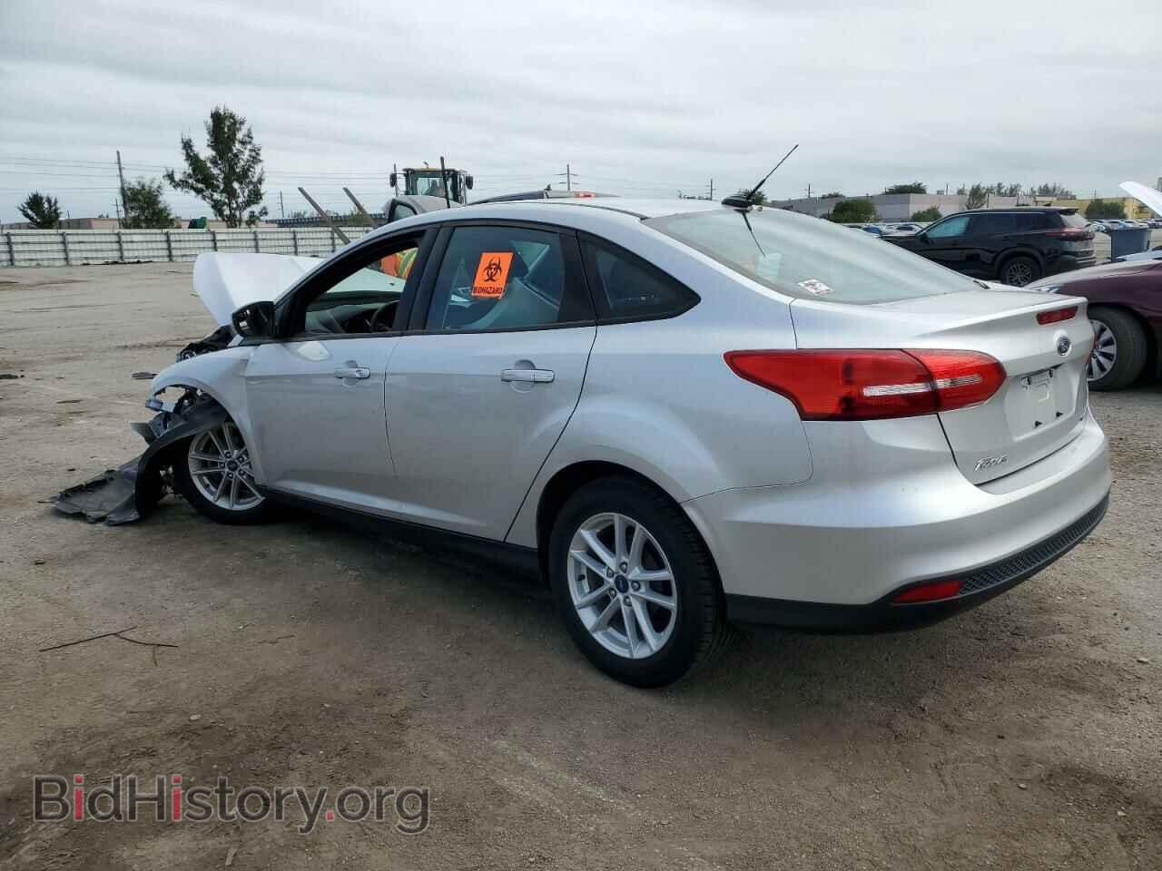 2017 FORD FOCUS - VIN: 1FADP3F2XHL307487 - Photo 2