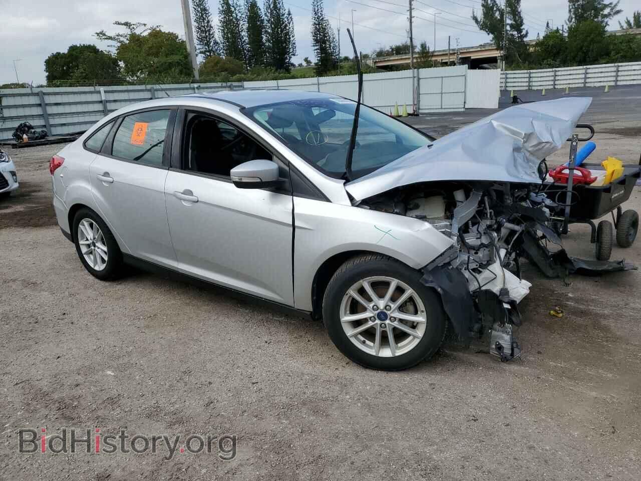 2017 FORD FOCUS - VIN: 1FADP3F2XHL307487 - Photo 4