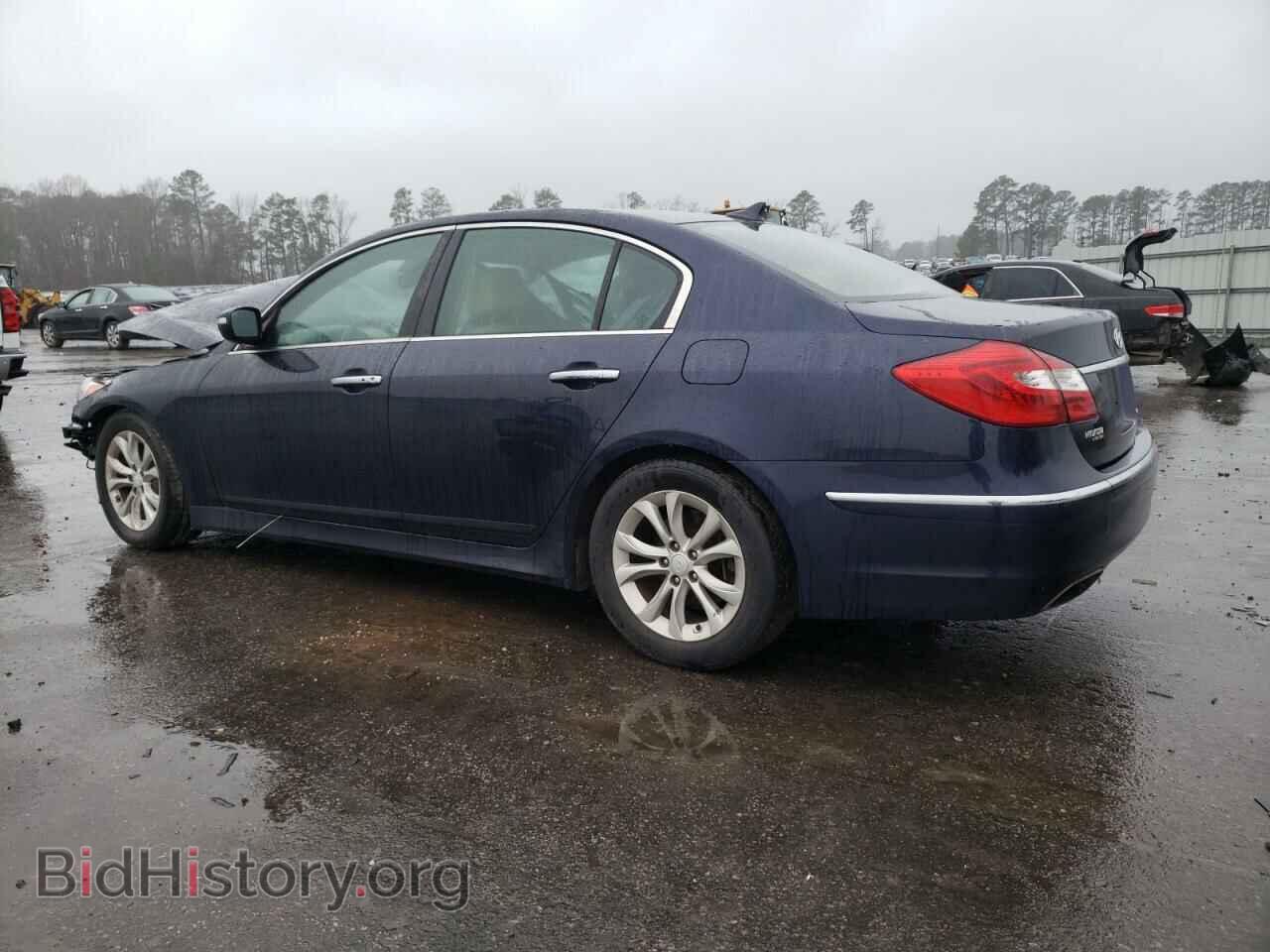 2013 HYUNDAI GENESIS - VIN: KMHGC4DD2DU216033 - Фото 2